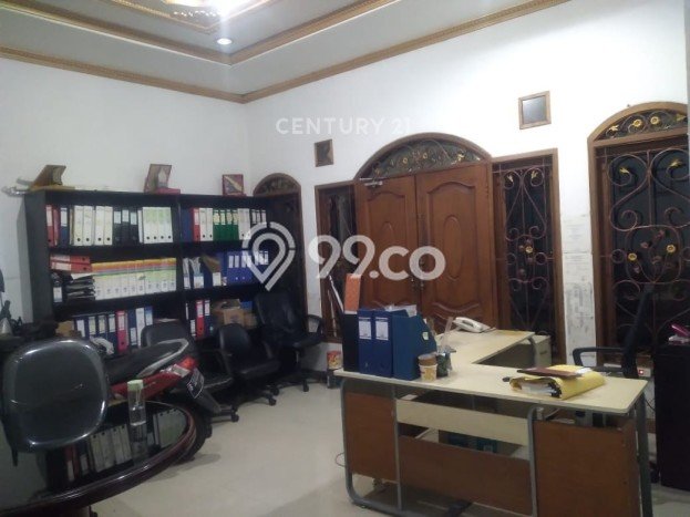 Siap Huni Rumah Mewah 4 Kamar di Tebet Dekat ke Mana Pun Siap Huni Rumah Mewah 4 Kamar di Tebet Dekat ke Mana Pun