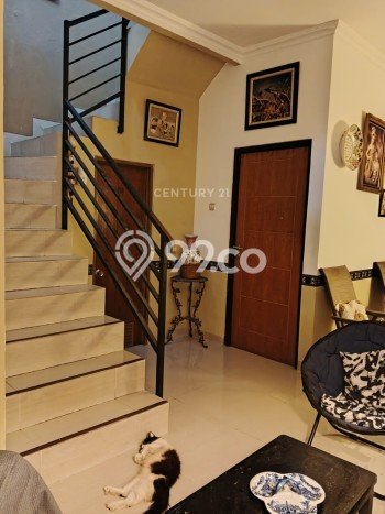 Rumah Strategis Modern Lb 180m2 di Pondok Aren, Tangerang Selatan Rumah Strategis Modern Lb 180m2 di Pondok Aren, Tangerang Selatan