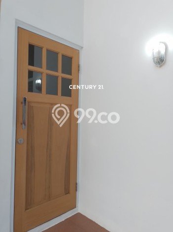 Jual Rumah Strategis Bagus Punya 2 KT di Pesanggrahan Jakarta Selatan SHM Jual Rumah Strategis Bagus Punya 2 KT di Pesanggrahan Jakarta Selatan SHM