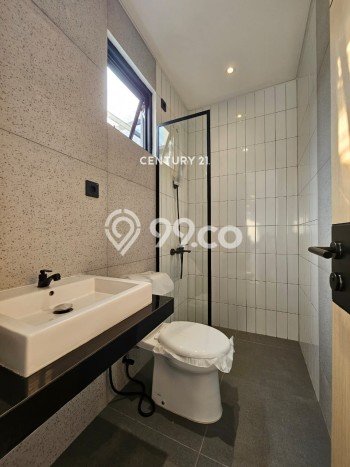 Rumah Elit Modern Siap Huni di Sektor 3 - Bintaro Tangerang Selatan Rumah Elit Modern Siap Huni di Sektor 3 - Bintaro Tangerang Selatan