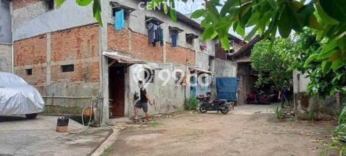 Rumah Eksklusif Dijual LT 937m2 di Tambora, Jakarta Barat Rumah Eksklusif Dijual LT 937m2 di Tambora, Jakarta Barat
