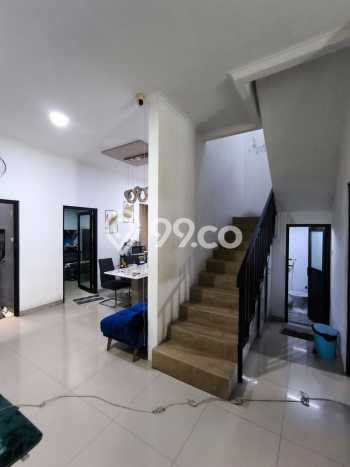 Rumah Elit Modern Tanpa Renovasi di sudirman Bandung Rumah Elit Modern Tanpa Renovasi di sudirman Bandung