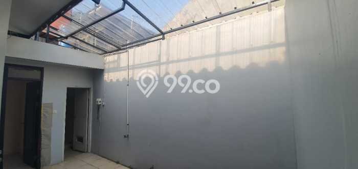 Rumah Luas Asri 3 KT Siap Huni di Taman Kopo Indah Bandung Rumah Luas Asri 3 KT Siap Huni di Taman Kopo Indah Bandung