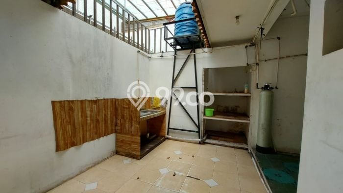 Area Strategis! Disewakan Komersial Lokasi Lengkong, Bandung Cocok untuk Bisnis Area Strategis! Disewakan Komersial Lokasi Lengkong, Bandung Cocok untuk Bisnis