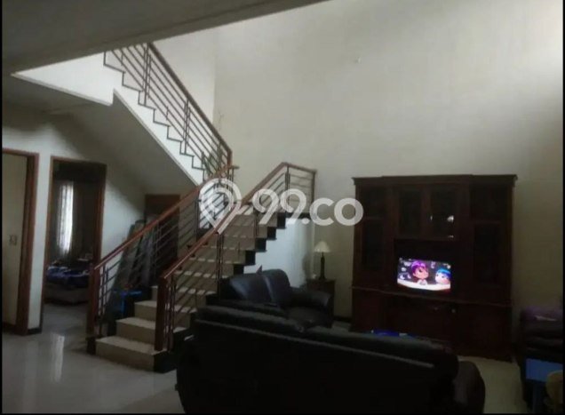 Rumah Siap Pakai area , Bandung, LT 309m2m² Bangunan 330m2m² Rumah Siap Pakai area , Bandung, LT 309m2m² Bangunan 330m2m²
