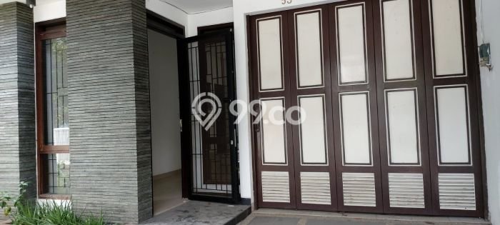 Rumah EXCLUSIVE! di Batununggal, Bandung, LT 200m2m² LB 120m2m², HARGA SPESIAL Rumah EXCLUSIVE! di Batununggal, Bandung, LT 200m2m² LB 120m2m², HARGA SPESIAL