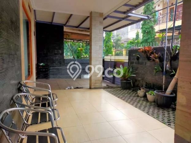 DIJUAL CEPAT! Rumah di Burangrang, Bandung, Luas 354m² Bangunan 210m² BISA KPR! DIJUAL CEPAT! Rumah di Burangrang, Bandung, Luas 354m² Bangunan 210m² BISA KPR!
