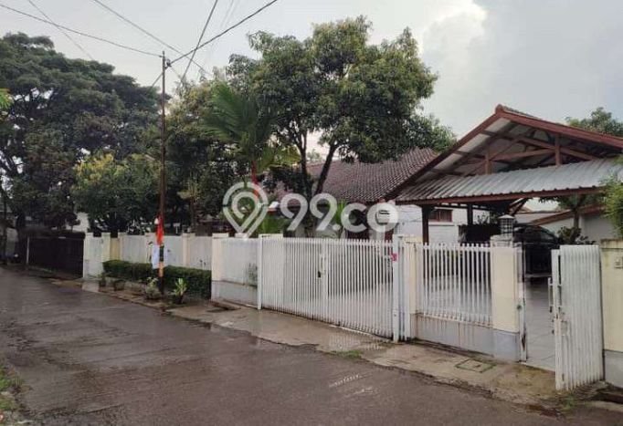 Rumah area Dago, Bandung, LT 615m2m² LB 115m2m² Rumah area Dago, Bandung, LT 615m2m² LB 115m2m²