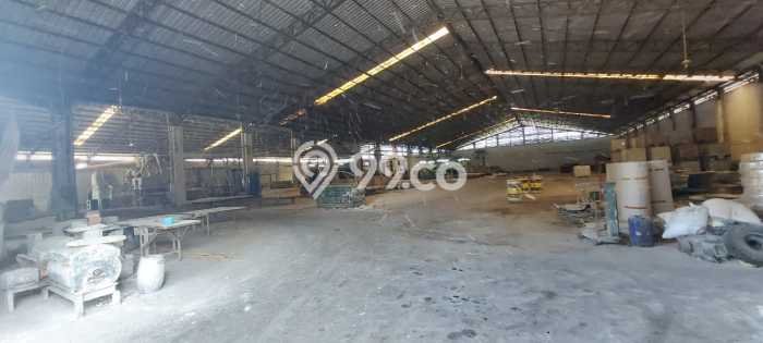 Gudang paling strategis disewakan di Karanganyar Demak Gudang paling strategis disewakan di Karanganyar Demak