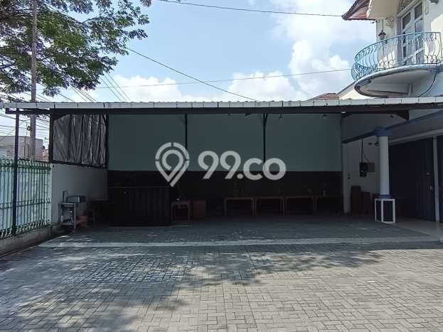 Ready to Use! Luxury House LT 1000m2 Desain Elegan di Dr Cipto Mangunkusomo Ready to Use! Luxury House LT 1000m2 Desain Elegan di Dr Cipto Mangunkusomo