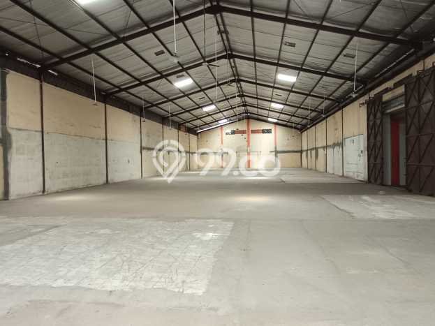 Gudang Dijual di Ngaliyan LT 2010m2, LB 2300m2 untuk Investasi Gudang Dijual di Ngaliyan LT 2010m2, LB 2300m2 untuk Investasi
