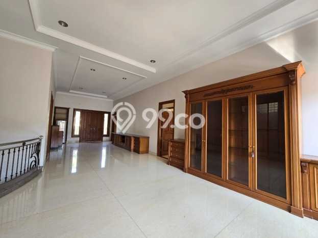 For Sale Rumah Elit Exclusive di Gajah Mungkur, Semarang For Sale Rumah Elit Exclusive di Gajah Mungkur, Semarang