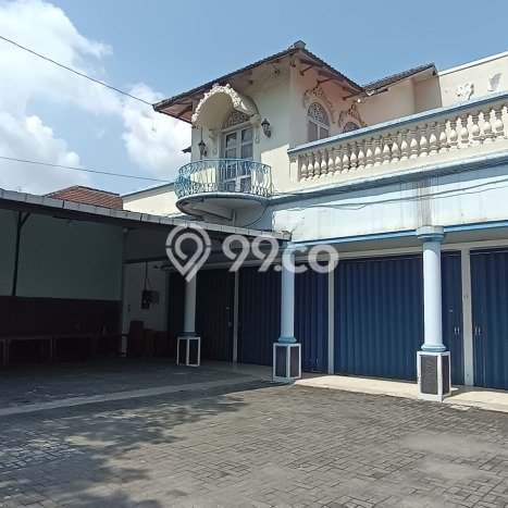 Ready to Use! Luxury House LT 1000m2 Desain Elegan di Dr Cipto Mangunkusomo Ready to Use! Luxury House LT 1000m2 Desain Elegan di Dr Cipto Mangunkusomo