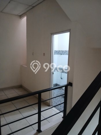 Ruko Dijual di Prime Area Jakarta Barat Luas 150m2 Ruko Dijual di Prime Area Jakarta Barat Luas 150m2