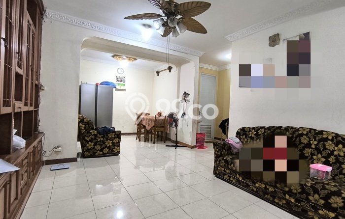 Rumah Elit LB 160m2 Siap Huni Desain Elegan di Puri Indah, Jakarta Barat Rumah Elit LB 160m2 Siap Huni Desain Elegan di Puri Indah, Jakarta Barat