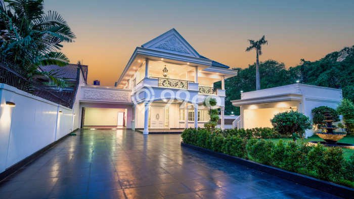 Rumah Luxury Modern Siap Huni di Kemang Jakarta Selatan Rumah Luxury Modern Siap Huni di Kemang Jakarta Selatan