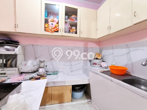Jual Rumah Luas Elegan Dengan View Eksklusif di Puri Indah, Jakarta Barat Jual Rumah Luas Elegan Dengan View Eksklusif di Puri Indah, Jakarta Barat