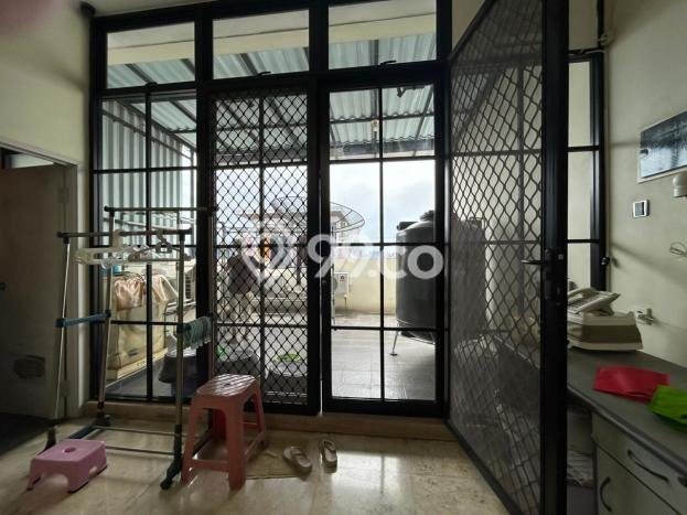 Hunian Mewah LB 200m2 Siap Huni Desain Elegan di Muara Karang, Jakarta Utara Hunian Mewah LB 200m2 Siap Huni Desain Elegan di Muara Karang, Jakarta Utara