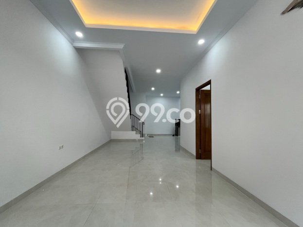 Dijual Rumah Mewah Megah Dengan View Eksklusif di Muara Karang, Jakarta Utara Dijual Rumah Mewah Megah Dengan View Eksklusif di Muara Karang, Jakarta Utara