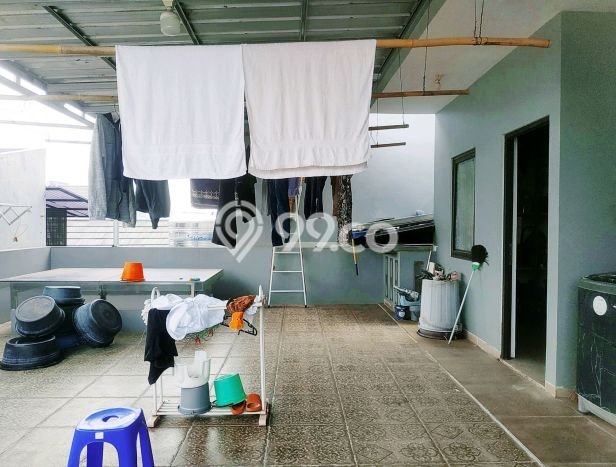 Dijual Rumah Luas Megah Dengan View Eksklusif di Daan Mogot, Jakarta Barat Dijual Rumah Luas Megah Dengan View Eksklusif di Daan Mogot, Jakarta Barat