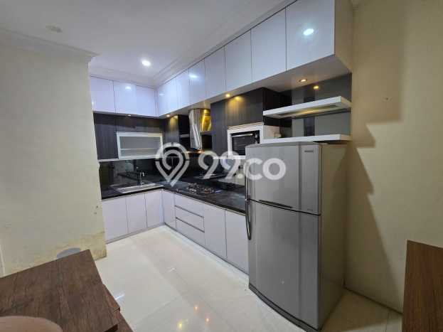 Jarang Ada! Rumah Kontrakan 5 Kamar Nyaman Siap Huni Pakuwon Indah Jarang Ada! Rumah Kontrakan 5 Kamar Nyaman Siap Huni Pakuwon Indah