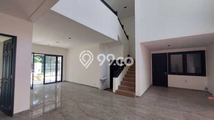 Disewakan Segera Rumah Kondisi Baik di Area Wiyung, Surabaya Disewakan Segera Rumah Kondisi Baik di Area Wiyung, Surabaya