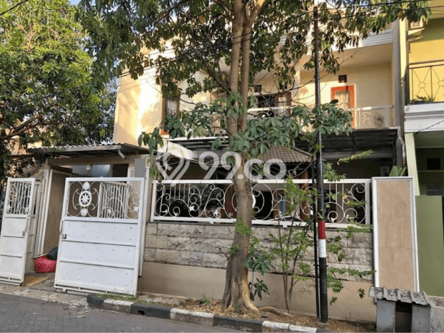 Jual Rumah Mewah Megah Dengan View Eksklusif di Darmo Permai, Surabaya Jual Rumah Mewah Megah Dengan View Eksklusif di Darmo Permai, Surabaya