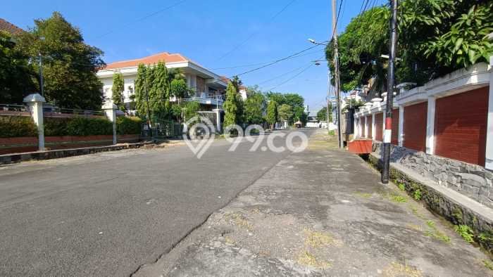 Dijual Rumah Elit Exclusive di Dukuh Pakis, Surabaya Dijual Rumah Elit Exclusive di Dukuh Pakis, Surabaya