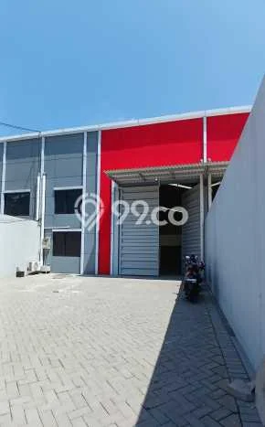 LOKASI PREMIUM! Gudang di Benowo, Luas 300m2m², Area Komersial LOKASI PREMIUM! Gudang di Benowo, Luas 300m2m², Area Komersial