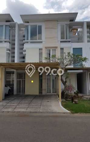 Jarang Ada! Rumah Kontrakan 5 Kamar Nyaman Siap Huni Pakuwon Indah Jarang Ada! Rumah Kontrakan 5 Kamar Nyaman Siap Huni Pakuwon Indah