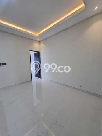 Rumah Luxury Modern Tanpa Renovasi di Citraland Surabaya Rumah Luxury Modern Tanpa Renovasi di Citraland Surabaya