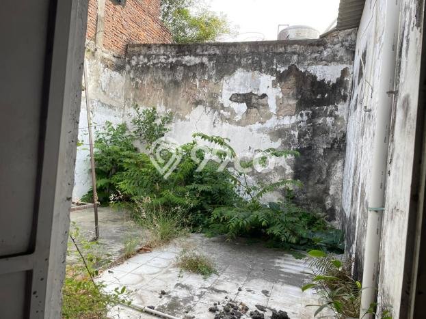 Ruko untuk Disewa di Pusat Surabaya Luas Bangunan 240m2 Ruko untuk Disewa di Pusat Surabaya Luas Bangunan 240m2