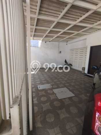 HOT LISTING! Rumah Siap Huni lokasi , Surabaya, LT 251m2m² Bangunan 251m2m² HOT LISTING! Rumah Siap Huni lokasi , Surabaya, LT 251m2m² Bangunan 251m2m²