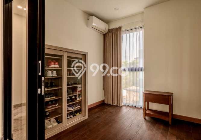 Dijual Cepat Apartemen Luxury 3 Kamar di Dukuh Pakis, Surabaya Dijual Cepat Apartemen Luxury 3 Kamar di Dukuh Pakis, Surabaya
