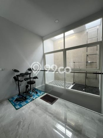 Rumah Minimalis 3 KT di Graha Surabaya Unfurnished Rumah Minimalis 3 KT di Graha Surabaya Unfurnished