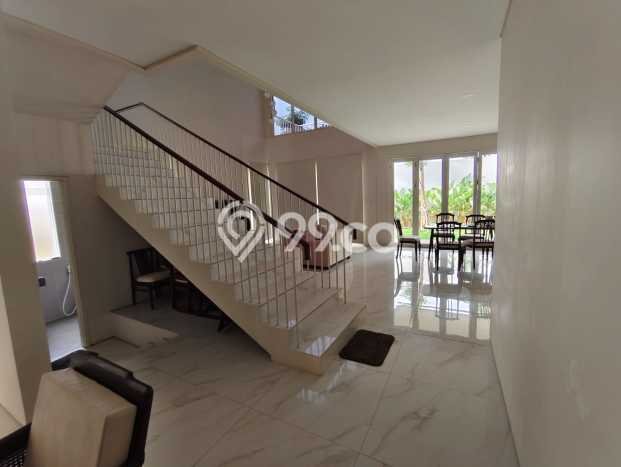 HOT DEAL! Dijual Rumah Berkualitas di Wiyung, Surabaya, LT 549m2m² Luas Bangunan 327m2m² HOT DEAL! Dijual Rumah Berkualitas di Wiyung, Surabaya, LT 549m2m² Luas Bangunan 327m2m²