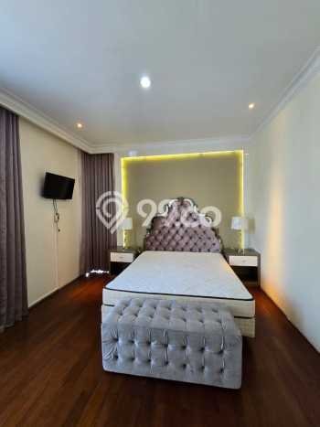 Jarang Ada! Rumah Kontrakan 5 Kamar Nyaman Siap Huni Pakuwon Indah Jarang Ada! Rumah Kontrakan 5 Kamar Nyaman Siap Huni Pakuwon Indah