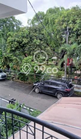 Rumah Eksklusif Dijual LT 102m2 di Kelapa Gading, Jakarta Utara Rumah Eksklusif Dijual LT 102m2 di Kelapa Gading, Jakarta Utara