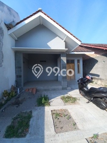 Dijual Cepat Rumah Bagus Siap Huni LB 90m2 di Berbah, Sleman Dijual Cepat Rumah Bagus Siap Huni LB 90m2 di Berbah, Sleman