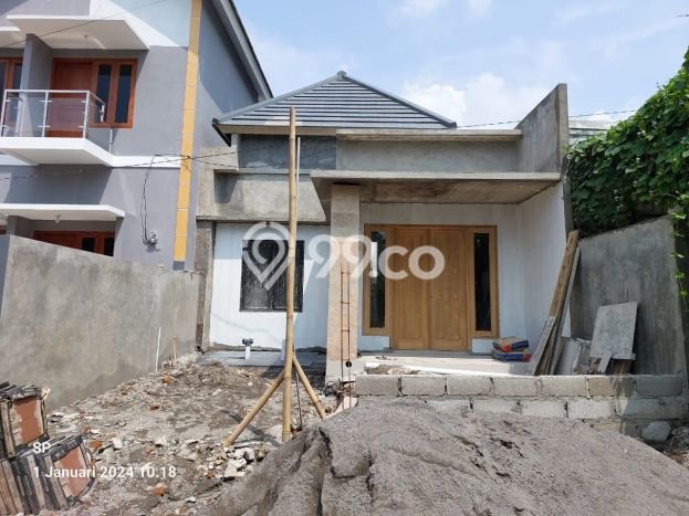For Sale Rumah 3 Kamar Lokasi Strategis Nyaman dan Strategis di Ngaglik For Sale Rumah 3 Kamar Lokasi Strategis Nyaman dan Strategis di Ngaglik