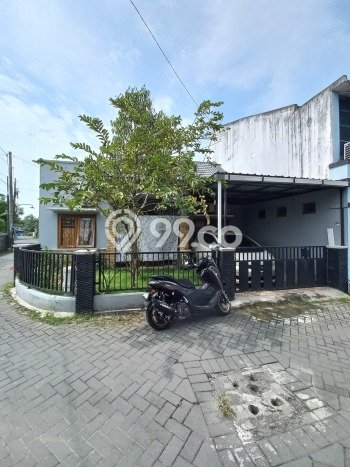 Rumah Strategis Modern Lb 80m2 di Banguntapan, Bantul Rumah Strategis Modern Lb 80m2 di Banguntapan, Bantul