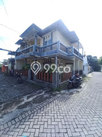 For Sale Rumah 6 Kamar Lokasi Ideal Bagus dan Strategis di Banguntapan For Sale Rumah 6 Kamar Lokasi Ideal Bagus dan Strategis di Banguntapan