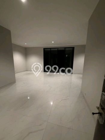HUNIAN IMPIAN! Rumah di , 5 KT, Free Macet, LT 200m2m² Bangunan 250m2m² HUNIAN IMPIAN! Rumah di , 5 KT, Free Macet, LT 200m2m² Bangunan 250m2m²