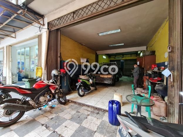 Komersial Dijual di Ciledug LT 1500m2, LB 1000m2 Solusi Investasi Cerdas Komersial Dijual di Ciledug LT 1500m2, LB 1000m2 Solusi Investasi Cerdas