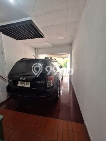 Ready to Use! Luxury House LT 240m2 Desain Elegan di Bintaro Ready to Use! Luxury House LT 240m2 Desain Elegan di Bintaro