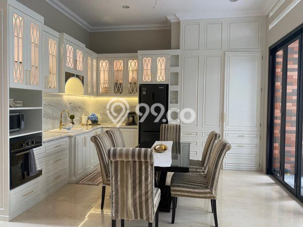 Hunian Mewah LB 400m2 Siap Huni Desain Elegan di Panglima Polim, Jakarta Selatan Hunian Mewah LB 400m2 Siap Huni Desain Elegan di Panglima Polim, Jakarta Selatan