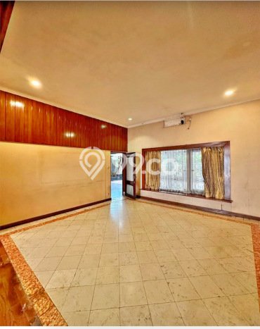 Hunian Eksklusif Siap Huni LT 353m2 di Menteng, Jakarta Pusat Hunian Eksklusif Siap Huni LT 353m2 di Menteng, Jakarta Pusat