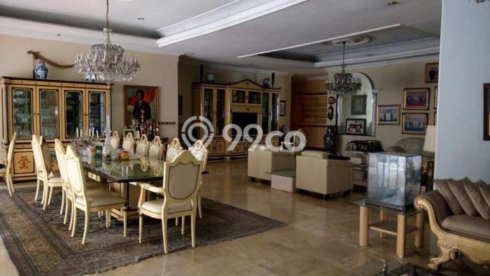 Hunian Mewah Siap Huni LT 950m2 di Menteng, Jakarta Pusat Hunian Mewah Siap Huni LT 950m2 di Menteng, Jakarta Pusat