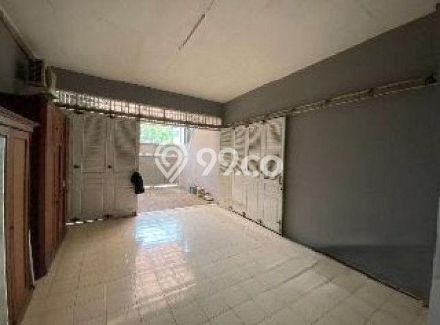 Disewakan Cepat Rumah Kondisi Baik di Kawasan Kebayoran Baru, Jakarta Selatan Disewakan Cepat Rumah Kondisi Baik di Kawasan Kebayoran Baru, Jakarta Selatan