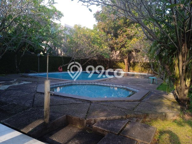 For Sale! Luxury House LT 327m2 Desain Elegan di Pejaten For Sale! Luxury House LT 327m2 Desain Elegan di Pejaten